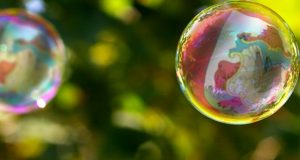 Bermuda Crest Bubbles